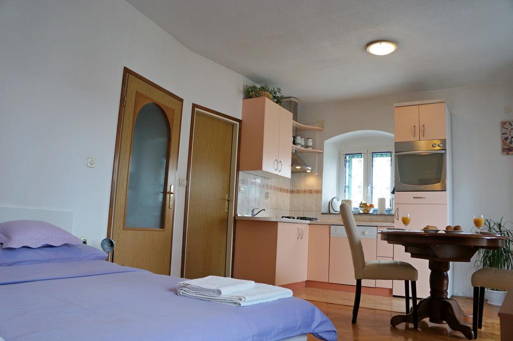 Kamena Apartment & Studio Makarska Exterior foto