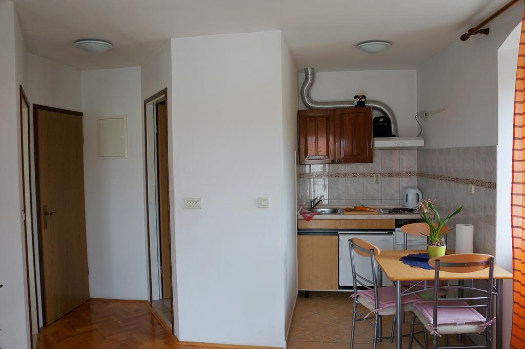 Kamena Apartment & Studio Makarska Exterior foto
